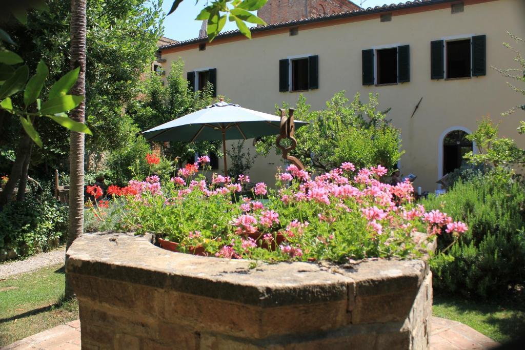 Il Giardino Segreto Hotel Pienza Exterior photo